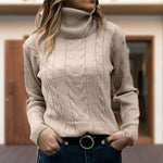 Ghislaine | Pull à col roulé à torsades et poignets côtelés