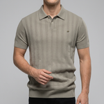Polo texturé à patte de boutonnage