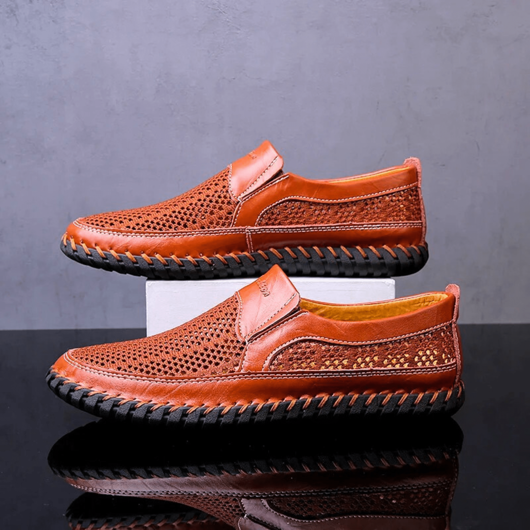 REFINED LEATHER SHOES FOR MEN