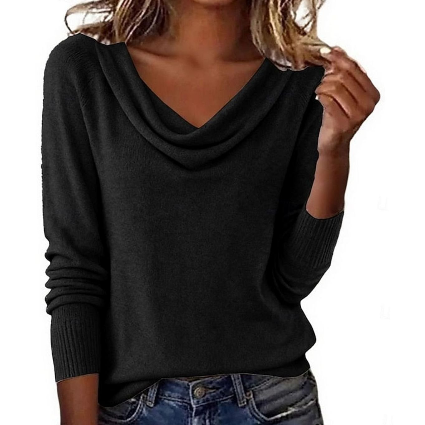 Nelly | Pull en maille à col drapé Noir, photo studio