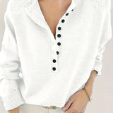 Suzanne | Pull en maille à col V boutonné